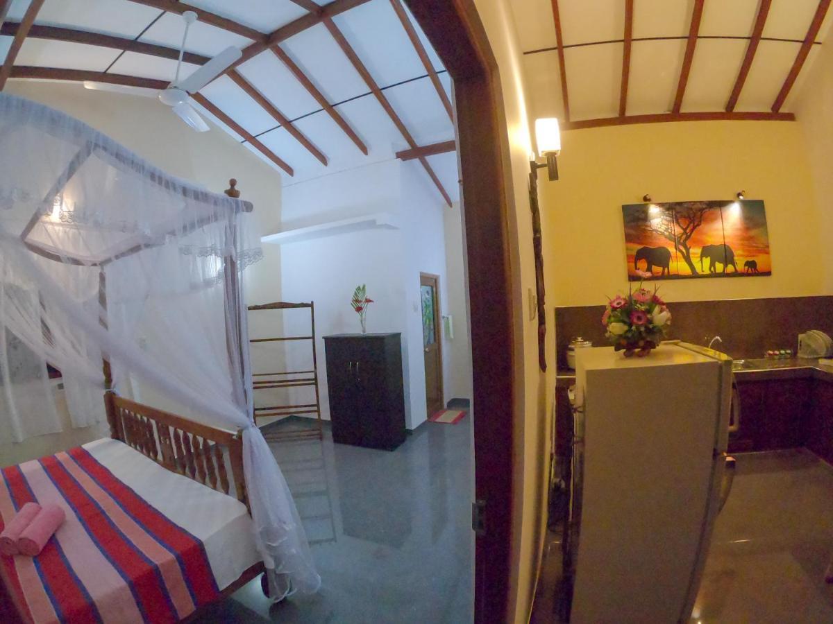 Villa Girilena Хикадува Екстериор снимка