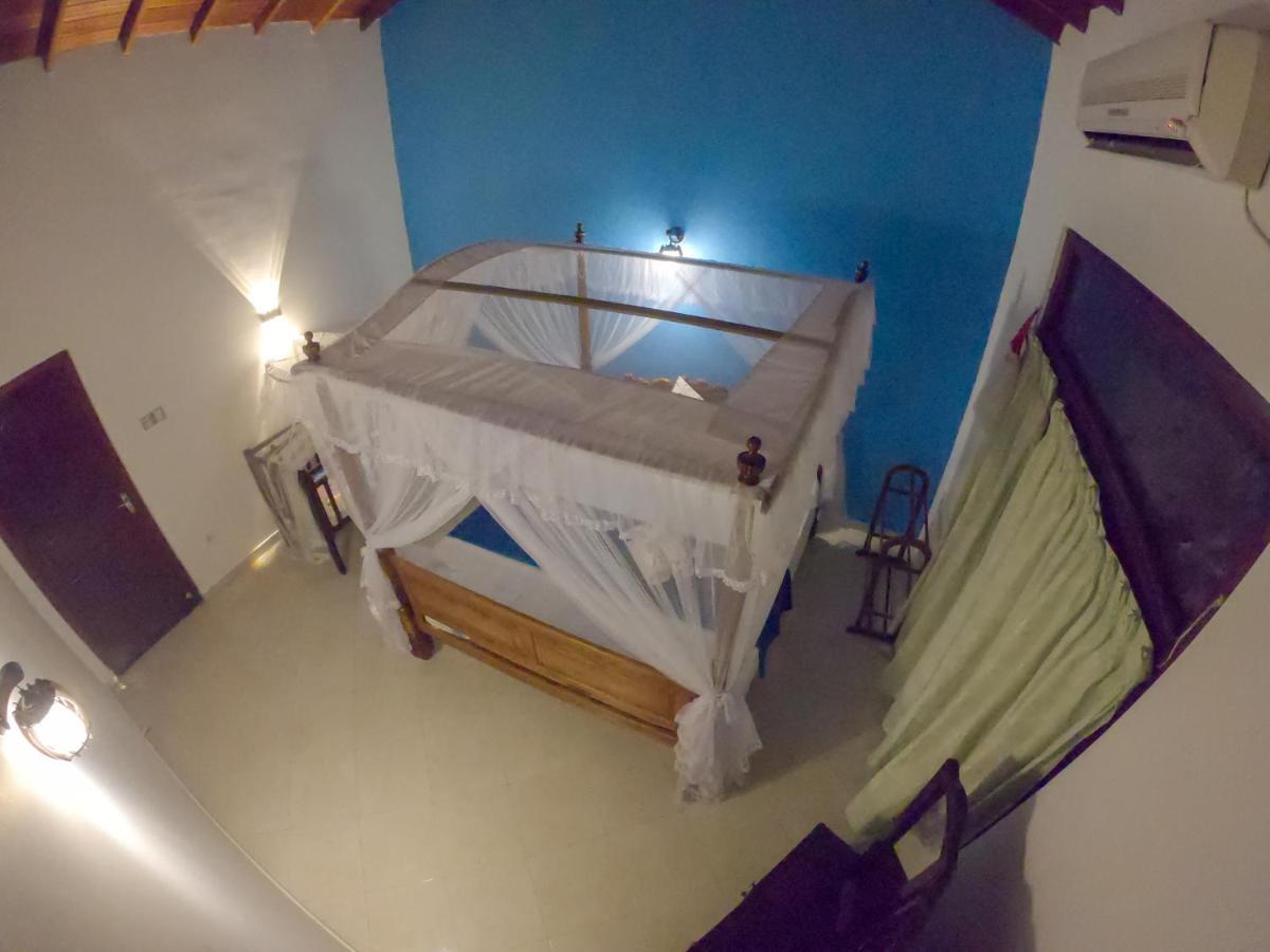 Villa Girilena Хикадува Екстериор снимка