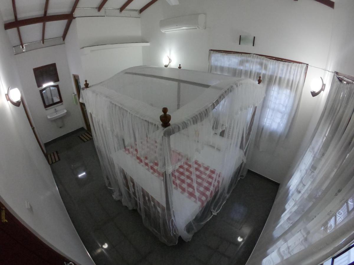 Villa Girilena Хикадува Екстериор снимка