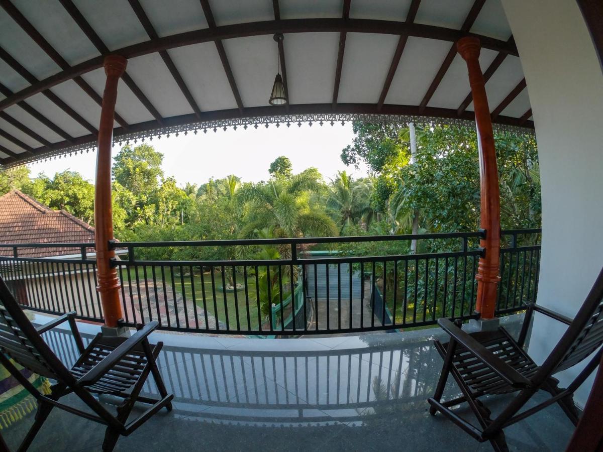 Villa Girilena Хикадува Екстериор снимка